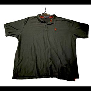 Men a big and Tall 4XL, no pet, non smoker. Like new